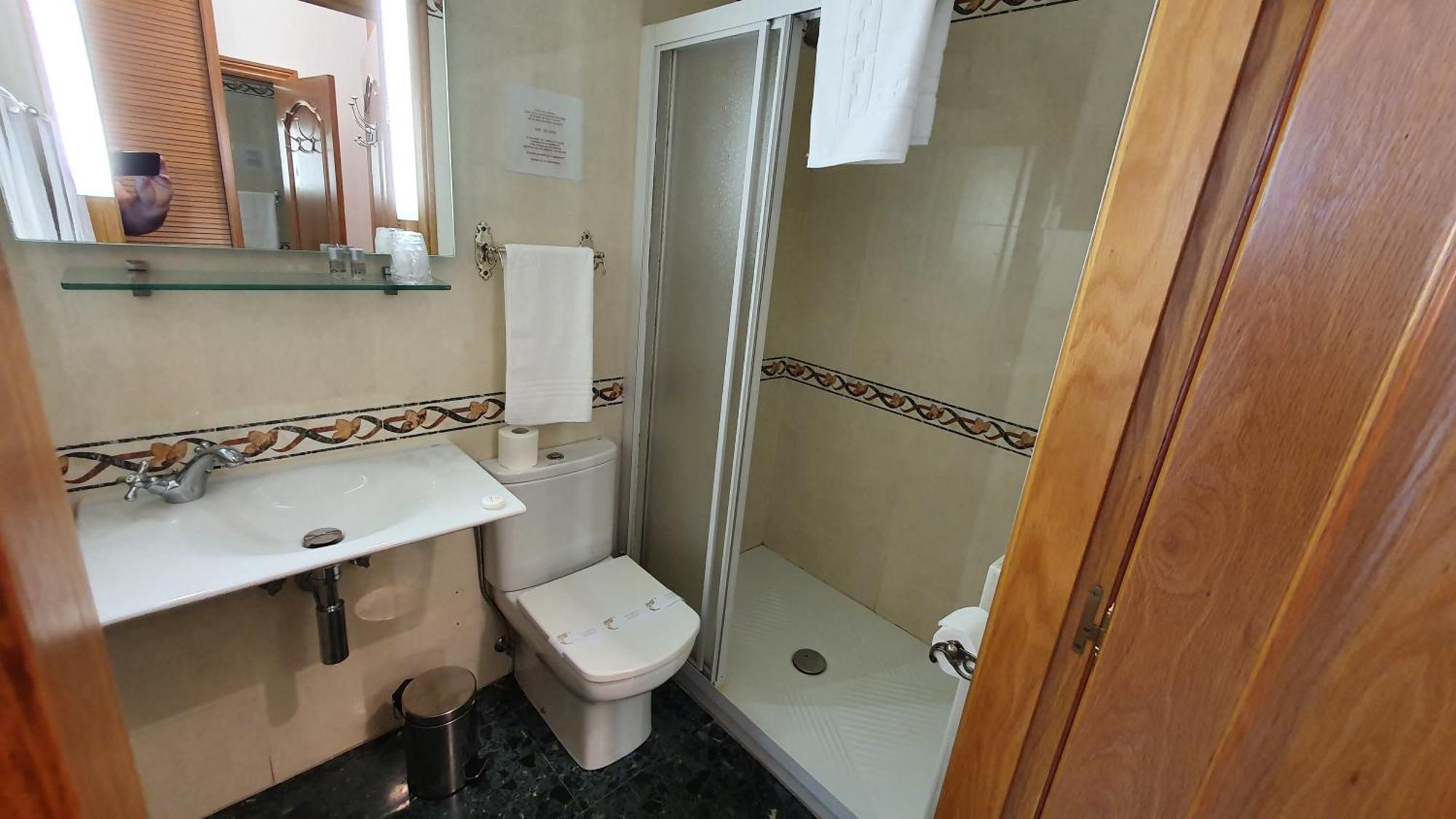 Hostal Ansonea Bera  Phòng bức ảnh