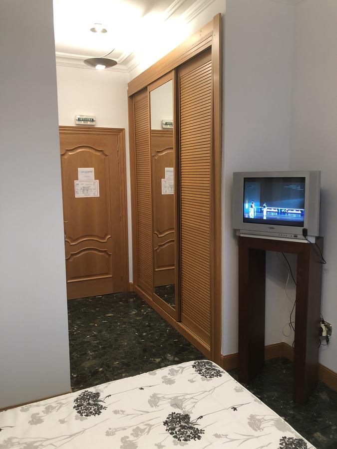 Hostal Ansonea Bera  Ngoại thất bức ảnh