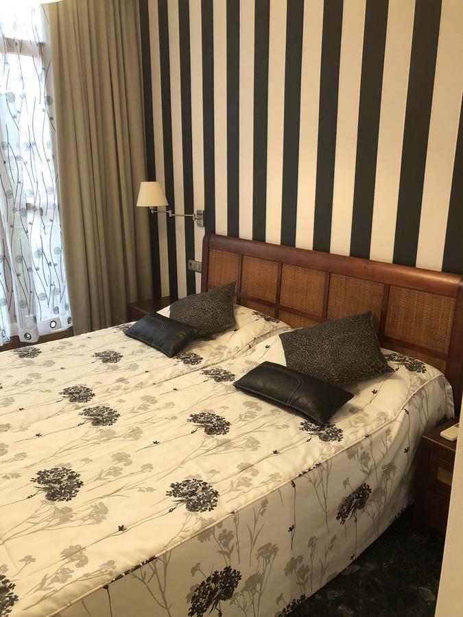 Hostal Ansonea Bera  Ngoại thất bức ảnh